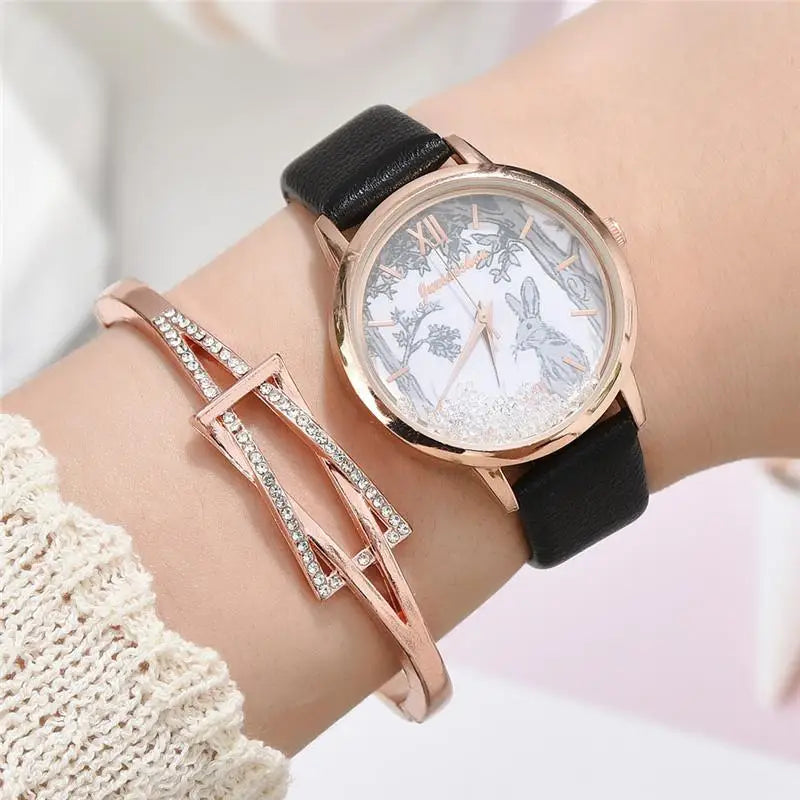 Luxury Rhinestones Women Watches Fashion Rabbit Pattern Dial Design Ladies Wristwatches Qualities Female Quartz Leather Watch