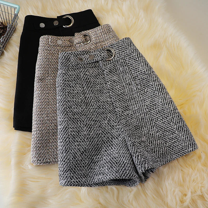 Woolen shorts women's autumn and winter new style comfortable and versatile casual pants - reetell