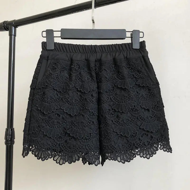 Lace Shorts Women Spring Autumn High Waist Shorts Elastic Wide Leg Short Shorts Black / White Ladies Sexy Short Feminino Q2248 - reetell