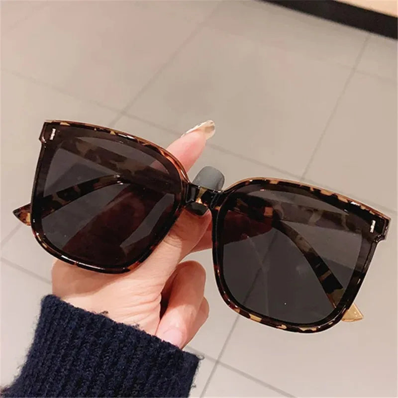 Retro New Sunglasses Men Women Popular Square Sun Glasses Ladies Black Eyeglasses Driver Goggles UV400 Gafas De Sol - reetell