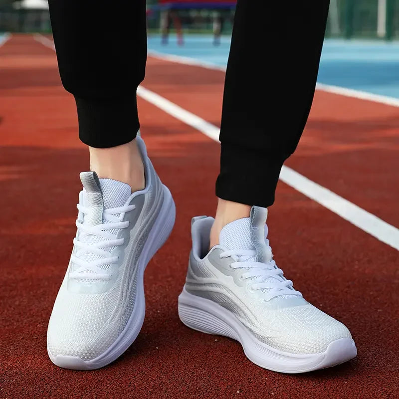 Shoes for Women Couple High Quality 2023 Women Fashion Mesh Breathable Men Sneakers Outdoor Sports Sneakers Comfortable Men Shoe