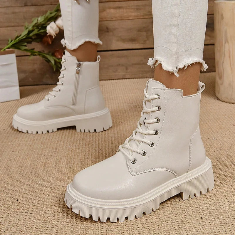 Winter Warm Short Plush Ankle Boots Women Fashion Zip Lace Up Platform Combat Boots Woman Comfy Low Heels Pu Leather Botas Mujer