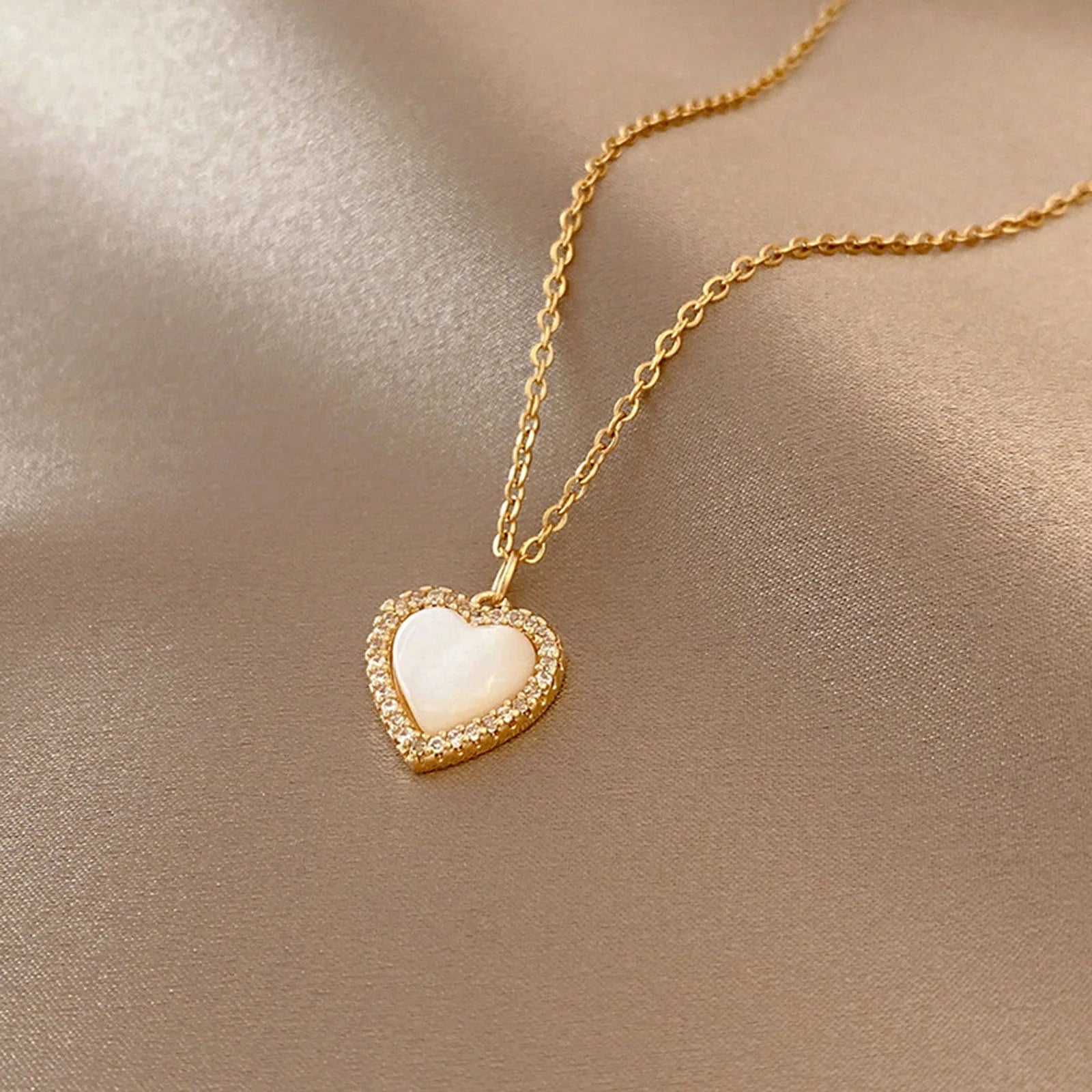 Ins Classic Gold Color Stainless Steel Necklace For Women Jewelry Limited Pearl Beads Heart Pendant Necklace Birthday Gift