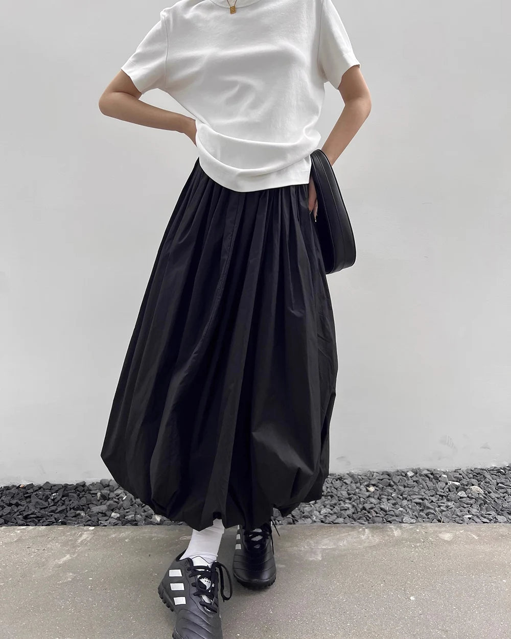 HOUZHOU Long Skirt Women Elegant Solid Elastic Waist A-line Vintage Korean Fashion Loose Balloon Maxi Skirt Casual Streetwear - reetell