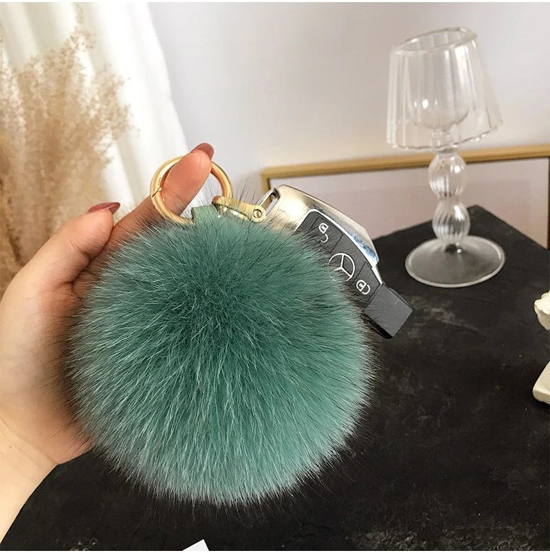 2024 Fluffy Real Fox Fur Ball Poms Keychain For Women Luxury Pompom Keyring Accessories Bag Decoration Emo Trinket Jewelry Gifts