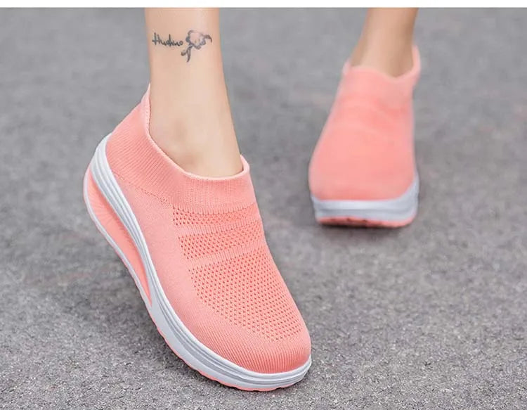 Sneakers Women Fashion Femme Women Shoes New Women's Vulcanized Shoes Sneakers Thick Bottom Slip On Female Women Shoe Plus Size