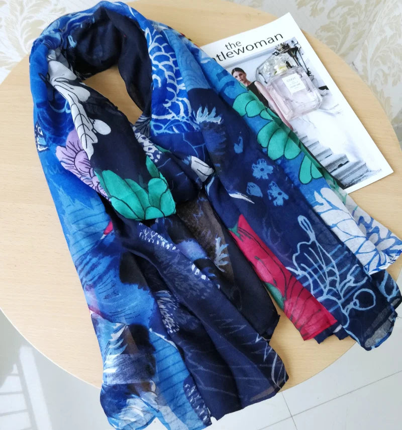 Foreign trade original order from Spain, fashionable printed embroidery, beach leisure, comfortable, women's scarves and shawls