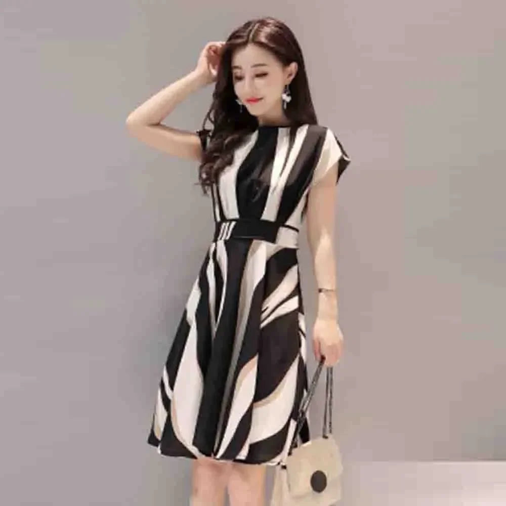 Women's Summer A Line Striped Fashion Knee Length Dress Short Sleeve O-Neck Regular Fit Ladies Casual Dresses - reetell