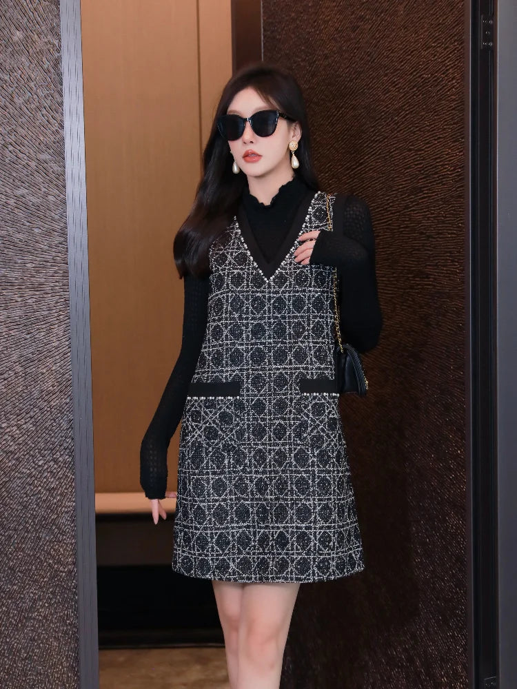 Embroidered pearl design dress two-piece set for women's new item light luxury black long sleeved top checkered vest skirt - reetell