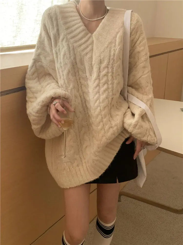 Women's Autumn and Winter Fashion Loose Outer Wear Lazy Style Niche Warm Knit Sweater Top - reetell