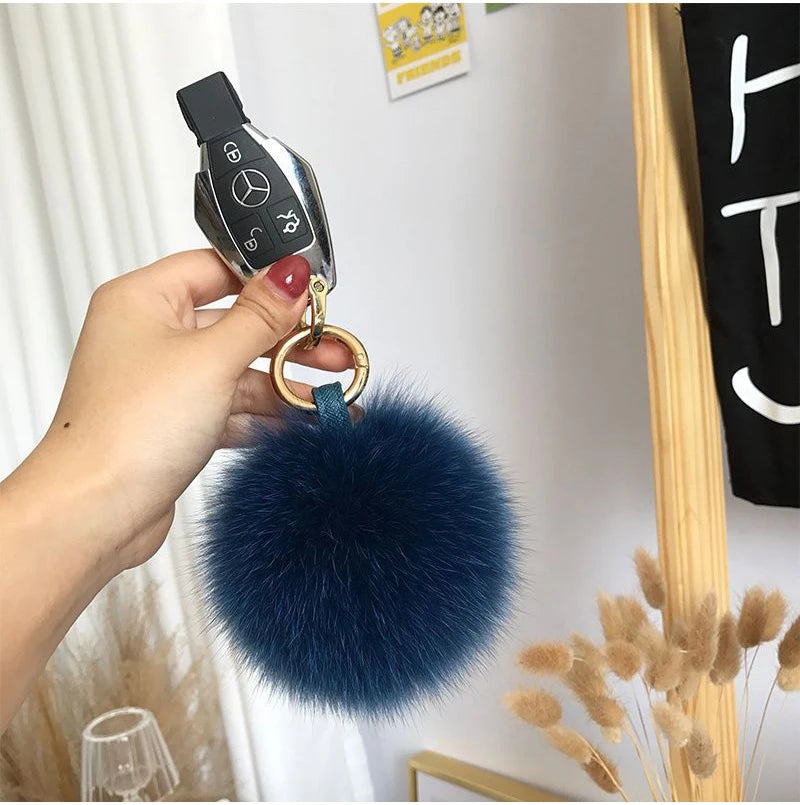 2024 Fluffy Real Fox Fur Ball Poms Keychain For Women Luxury Pompom Keyring Accessories Bag Decoration Emo Trinket Jewelry Gifts