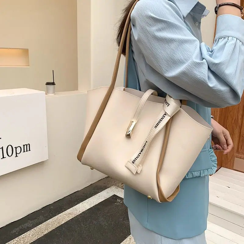 Commuter Tote Bag Large Capacity 2024 New Mother Commuting Bag Portable Fashionable One Shoulder Versatile Underarm Bucket Bag