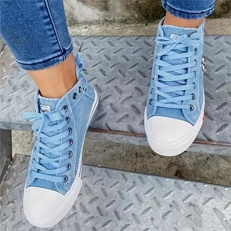 2024 New Women Canvas Shoes Retro Lace Skull Light Blue Retro Denim High Top Sneakers Classic Metal Decoration Casual Zapatillas