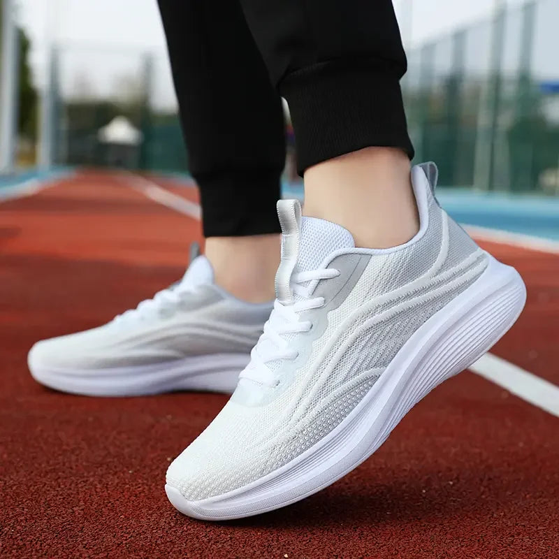 Shoes for Women Couple High Quality 2023 Women Fashion Mesh Breathable Men Sneakers Outdoor Sports Sneakers Comfortable Men Shoe