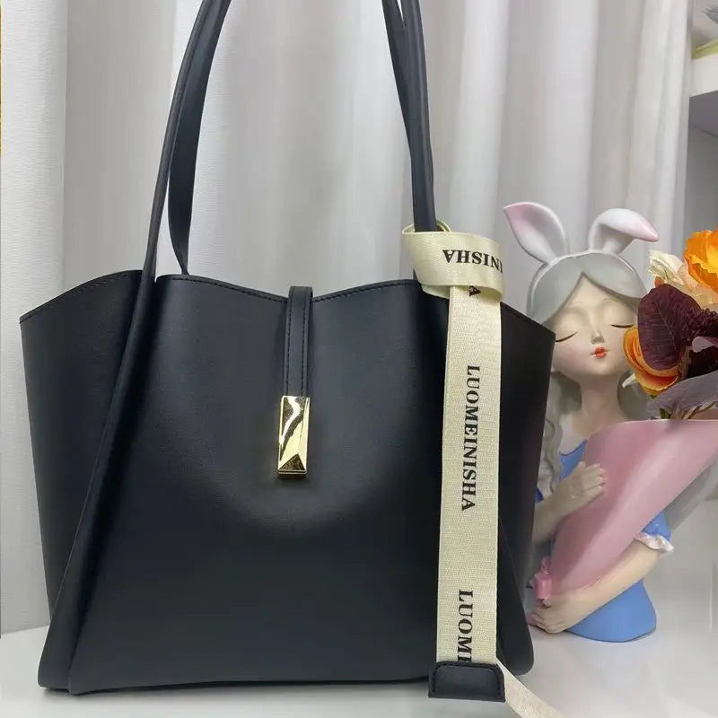 Commuter Tote Bag Large Capacity 2024 New Mother Commuting Bag Portable Fashionable One Shoulder Versatile Underarm Bucket Bag