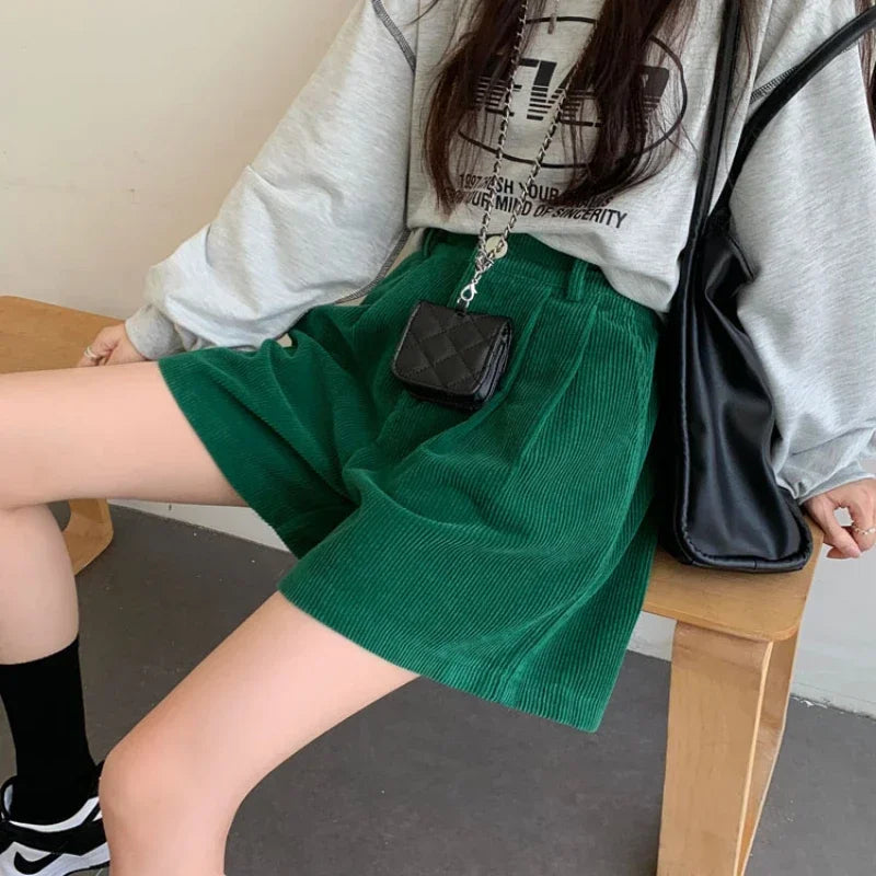 Y2k Fashion Green Corduroy Shorts Women Fall High Waist Wide Leg Black Shorts Female Vintage A Line Baggies Outwear Clothing New - reetell