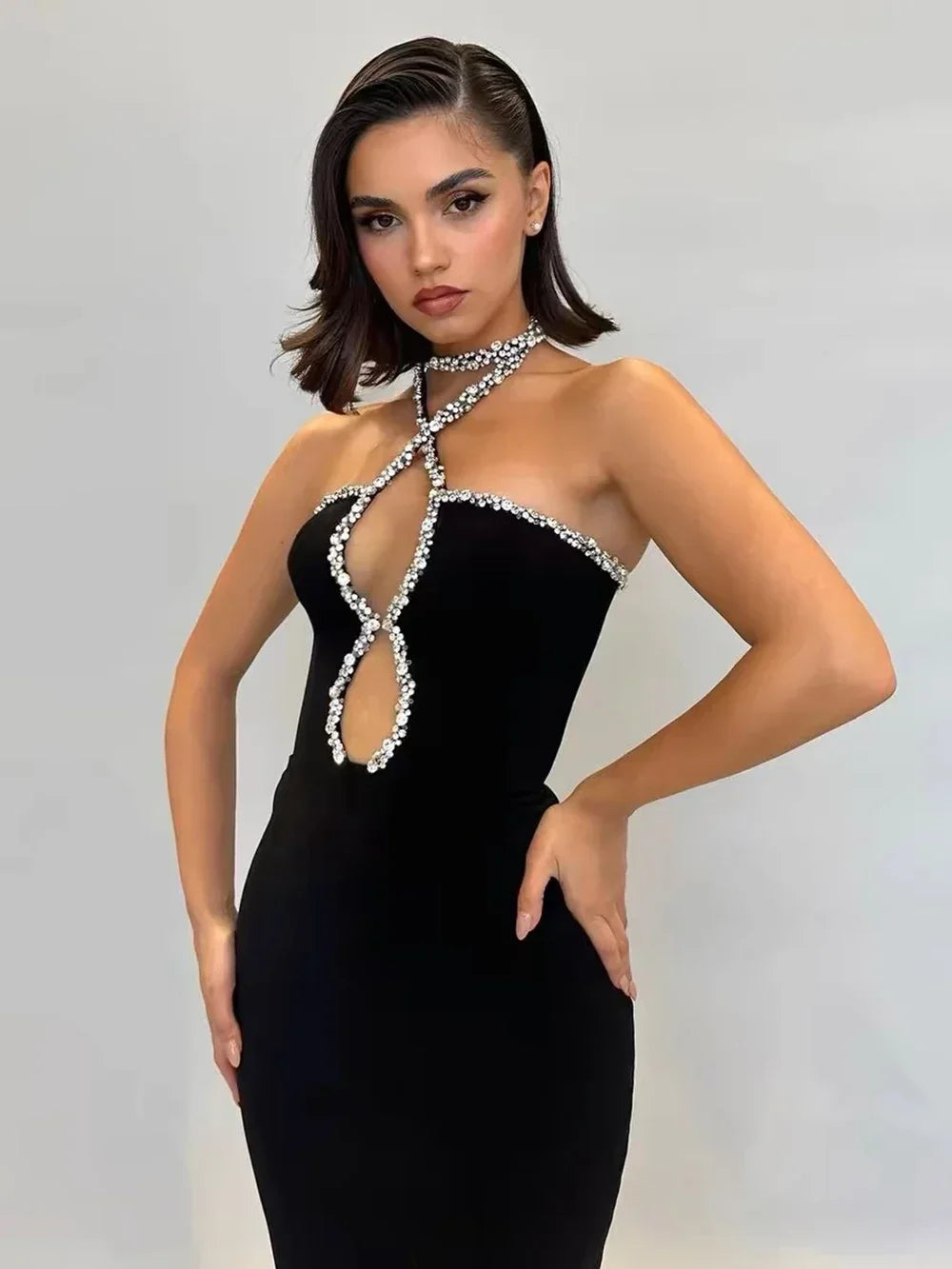 2024 New Autumn Women's Black Strapless Luxury Diamond Tight Long Bandage Dress Elegant Celebrity Party Evening Dress - reetell