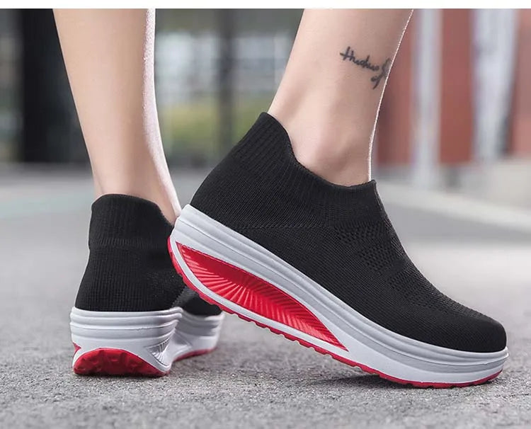 Sneakers Women Fashion Femme Women Shoes New Women's Vulcanized Shoes Sneakers Thick Bottom Slip On Female Women Shoe Plus Size