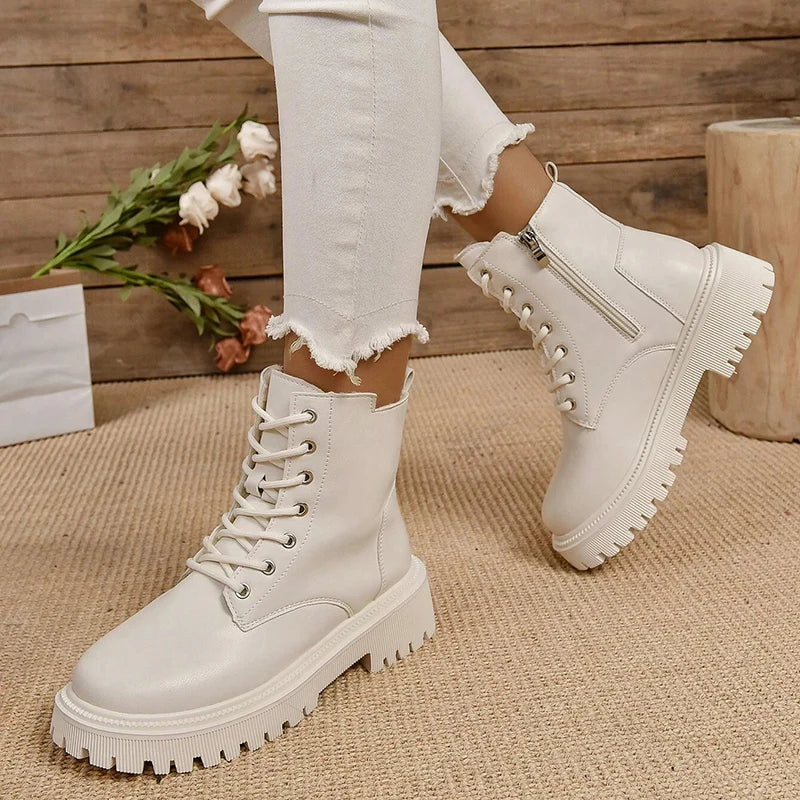 Winter Warm Short Plush Ankle Boots Women Fashion Zip Lace Up Platform Combat Boots Woman Comfy Low Heels Pu Leather Botas Mujer