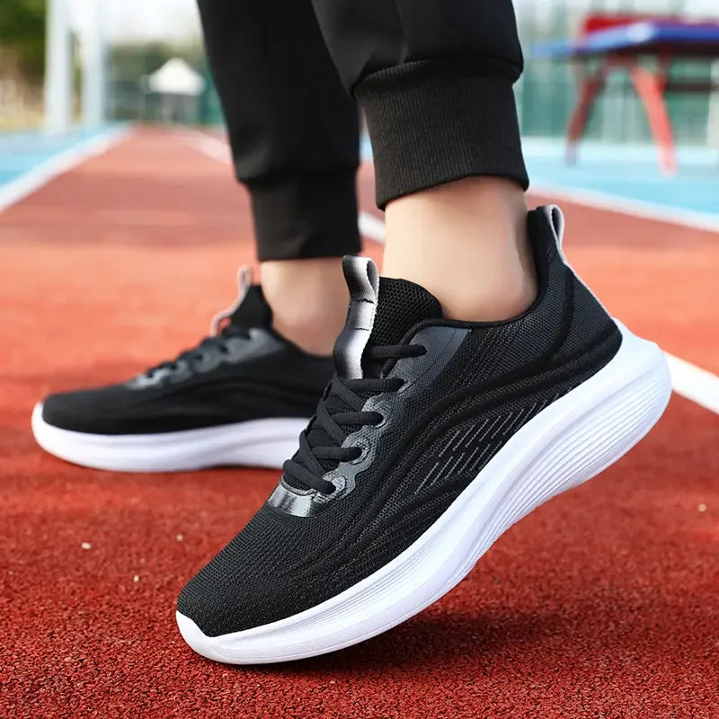 Shoes for Women Couple High Quality 2023 Women Fashion Mesh Breathable Men Sneakers Outdoor Sports Sneakers Comfortable Men Shoe