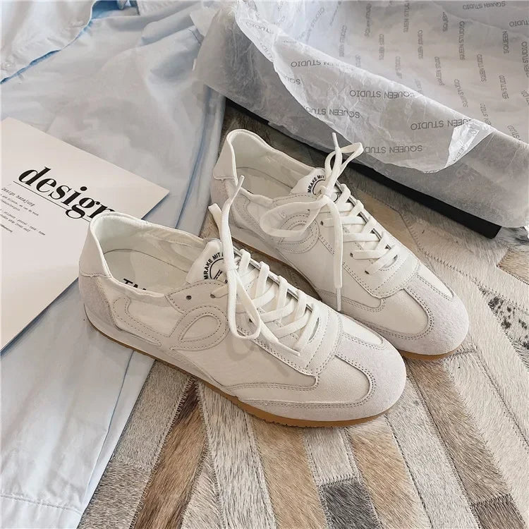 Retro Women Flat Bottom Casual Lightweight Breathable Classic Jogging Sneakers Vulcanize Walking Shoes Female Outdoor Trainers - reetell