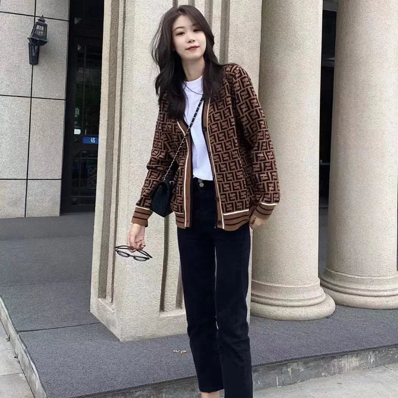 Women's Sweater 2024 New Knitted Casual Sweater Jacquard Letter Knitted Cardigan Autumn Fashion Button V-neck Top - reetell