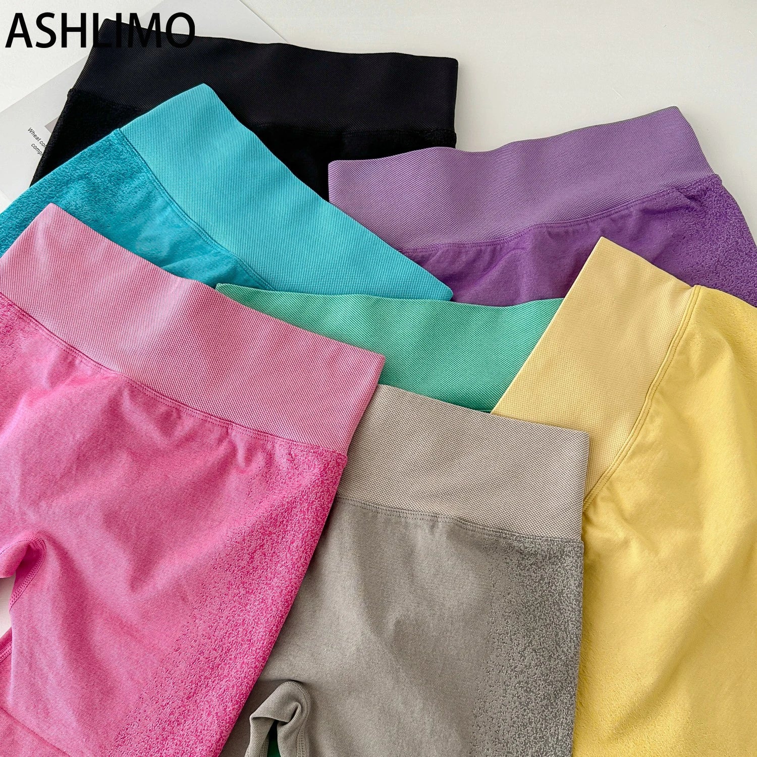 ASHLIMO Gym Shorts Women Sports Yoga Pants Ignite Shorts 4.5" Seamless High Stretch Workout Scrunch Butt Yoga Seamless Leggings - reetell