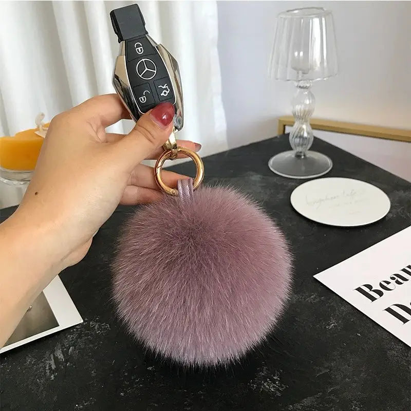 2024 Fluffy Real Fox Fur Ball Poms Keychain For Women Luxury Pompom Keyring Accessories Bag Decoration Emo Trinket Jewelry Gifts