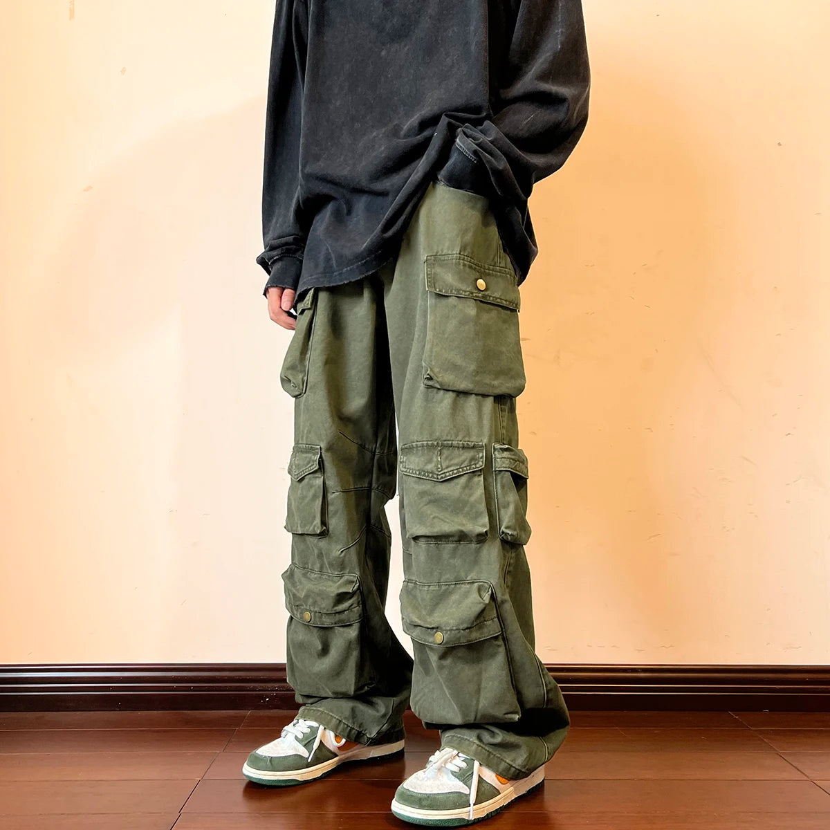 2023 Men Cargo Pants Multi-Pockets Tool Pants Harajuku Mens Vintage Loose Wide Leg Pants Streetwear Casual Hip-Hop Trousers