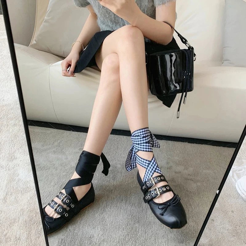 Women Flats Female Ballet Punk Doll Riband Shallow Bow Tie Sandals Ladies Fashion Desigh Sweet Retro Round Toe Buckle Cozy Shoes