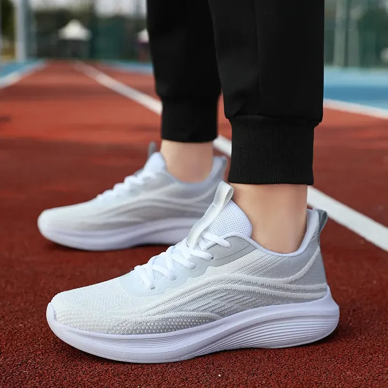 Shoes for Women Couple High Quality 2023 Women Fashion Mesh Breathable Men Sneakers Outdoor Sports Sneakers Comfortable Men Shoe