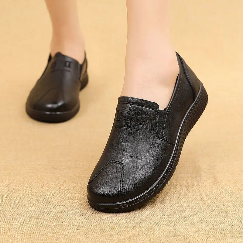 Women Genuine Leather Shoes Spring Autumn Brown Female Casual Shoes Black Mom Ladies Cozy Classic Leisure Loafer Shoes