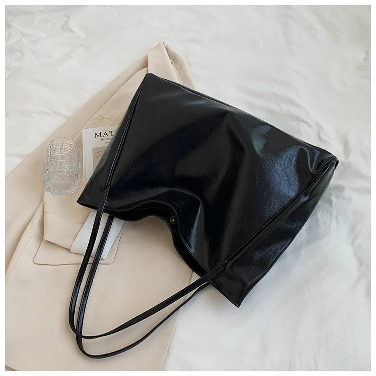 Women Tote Bag Fashion Underarm Pouch Large Capacity Soft Pu Leather Shoulder Bag Retro Crossbody Bag Casual Portable Bucket Bag