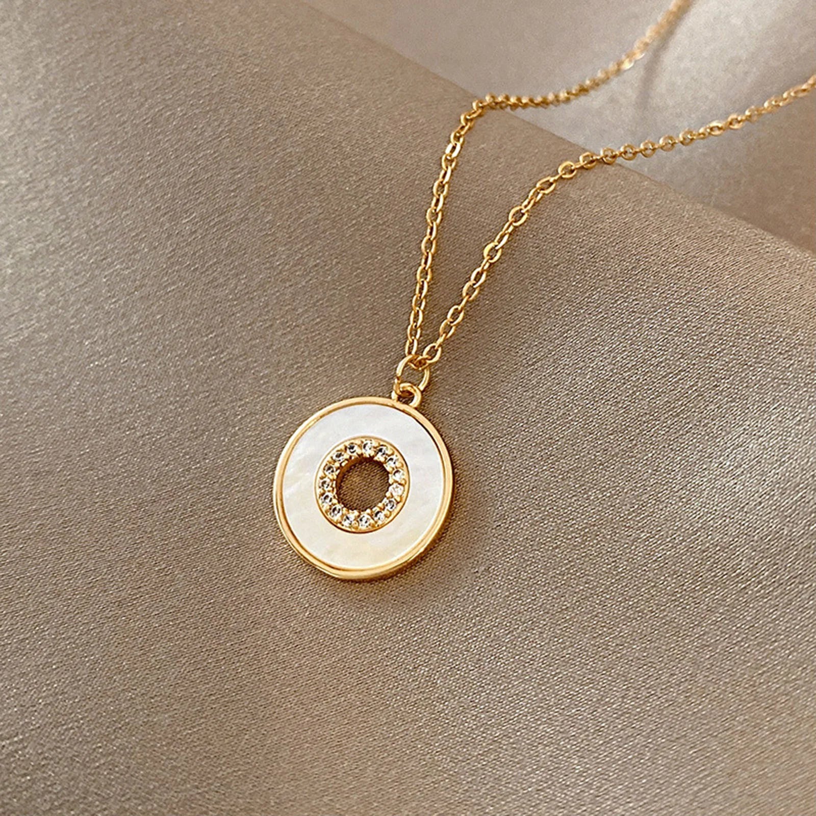 Ins Classic Gold Color Stainless Steel Necklace For Women Jewelry Limited Pearl Beads Heart Pendant Necklace Birthday Gift