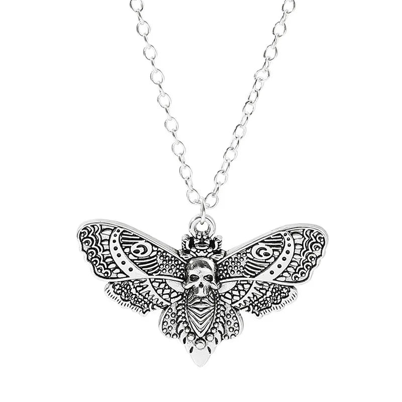 Death Moth Necklace Vintage Pendant Sugar Skull Gothic Butterfly Rock Emo Goth Hiphop Women Men Jewelry Halloween Accessories