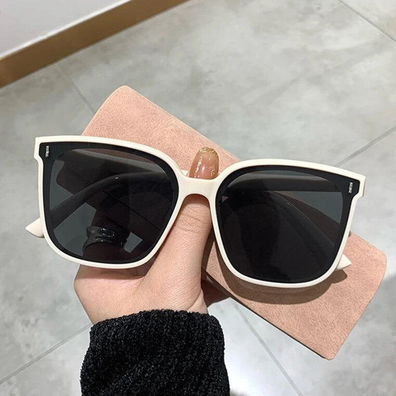 OIMG Vintage Square Sunglasses Women Oversized Sunglass Men Retro Black Sun Glasses Shades Goggle UV400  Oculos De Sol - reetell