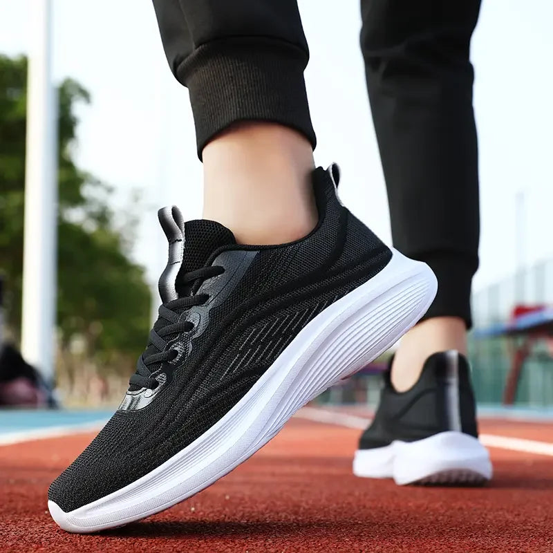 Shoes for Women Couple High Quality 2023 Women Fashion Mesh Breathable Men Sneakers Outdoor Sports Sneakers Comfortable Men Shoe