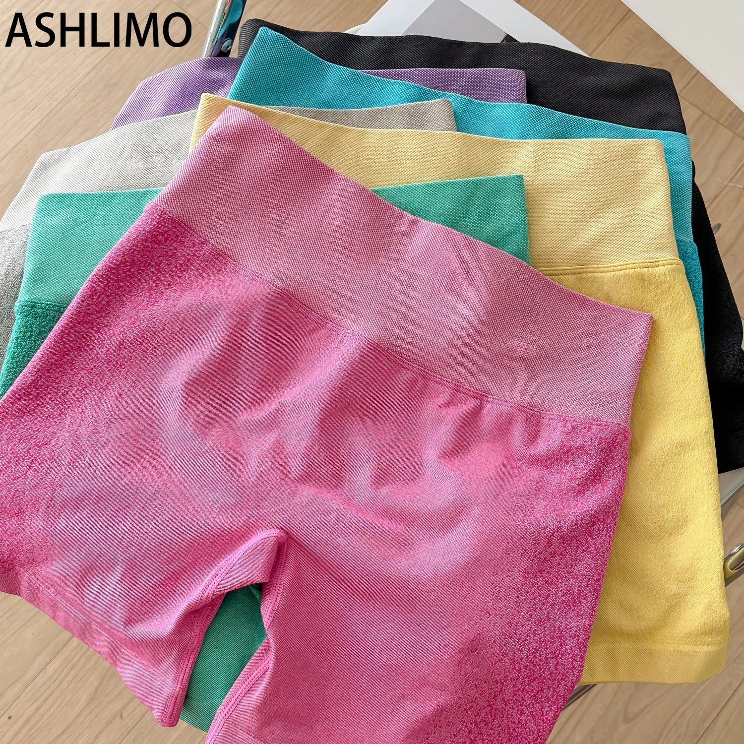 ASHLIMO Gym Shorts Women Sports Yoga Pants Ignite Shorts 4.5" Seamless High Stretch Workout Scrunch Butt Yoga Seamless Leggings - reetell