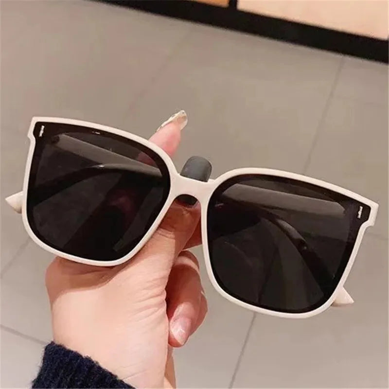 Retro New Sunglasses Men Women Popular Square Sun Glasses Ladies Black Eyeglasses Driver Goggles UV400 Gafas De Sol - reetell