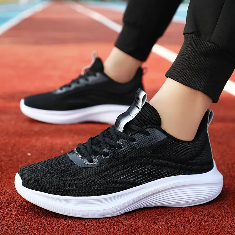 Shoes for Women Couple High Quality 2023 Women Fashion Mesh Breathable Men Sneakers Outdoor Sports Sneakers Comfortable Men Shoe