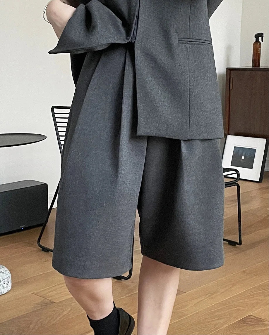 [LANMREM] Pleated Wool Shorts For Women High Waist Straight Office Lady Loose Clothing Korean Style 2024 Summer New 26D8692 - reetell