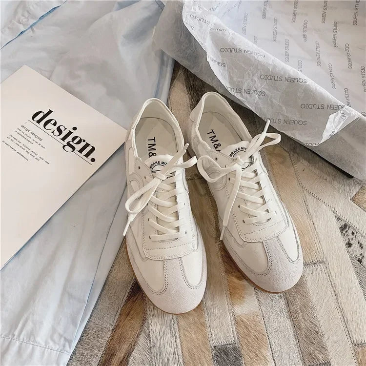 Retro Women Flat Bottom Casual Lightweight Breathable Classic Jogging Sneakers Vulcanize Walking Shoes Female Outdoor Trainers - reetell