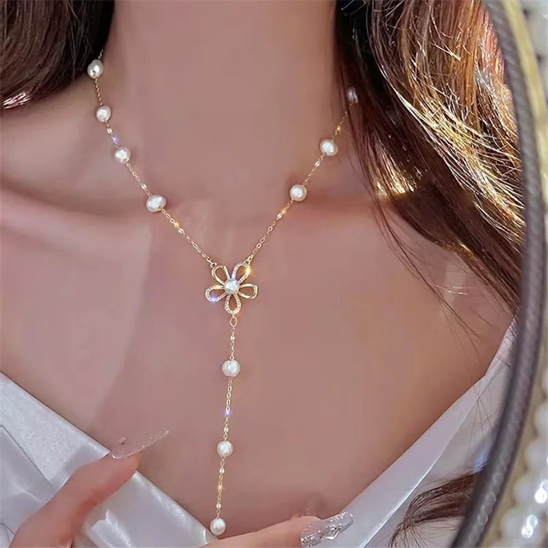 Imitation Pearl Beads Five-leaf Flower Pendant Double Layer Necklace for Women Fashion Daily Accessory Jewelry Birthday Gifts