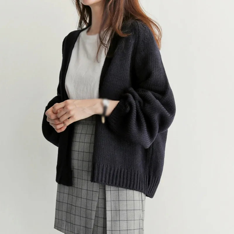 Autumn Winter Loose Women's Cardigan Jacket Solid Color Korean Version Fashion Casual Short Style Knitted Long-Sleeved Cardigan - reetell