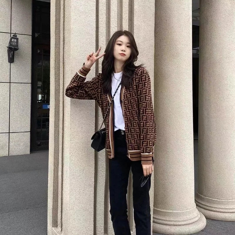 Women's Sweater 2024 New Knitted Casual Sweater Jacquard Letter Knitted Cardigan Autumn Fashion Button V-neck Top - reetell