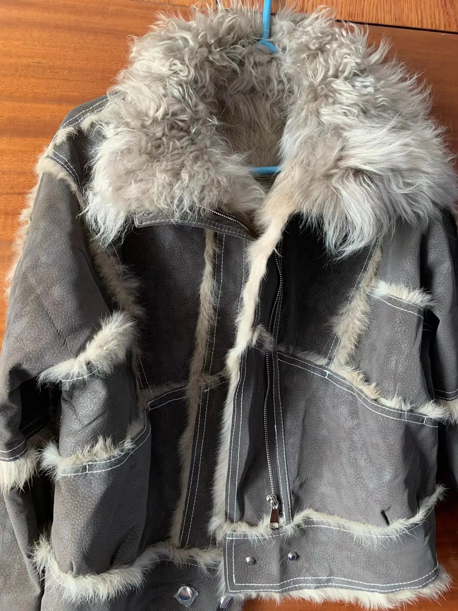 2024 Winter Short Style Fur Women Sheepskin Jacket Tanned Suede Luxury With 100%Natural Rabbit Lining Luxury Fashion Fur Coat - reetell