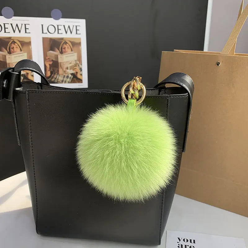 2024 Fluffy Real Fox Fur Ball Poms Keychain For Women Luxury Pompom Keyring Accessories Bag Decoration Emo Trinket Jewelry Gifts