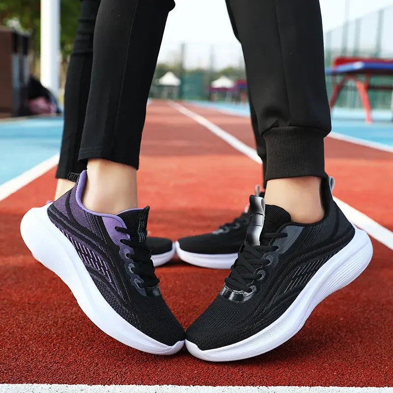 Shoes for Women Couple High Quality 2023 Women Fashion Mesh Breathable Men Sneakers Outdoor Sports Sneakers Comfortable Men Shoe