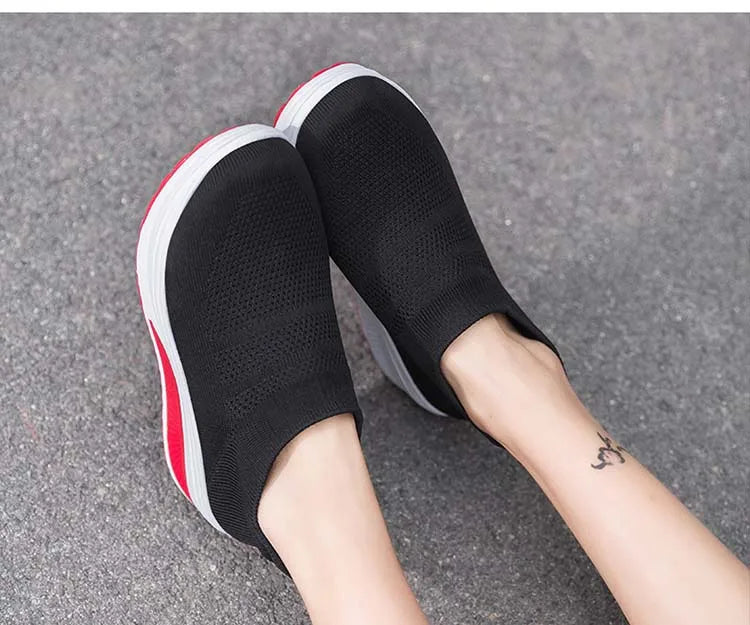 Sneakers Women Fashion Femme Women Shoes New Women's Vulcanized Shoes Sneakers Thick Bottom Slip On Female Women Shoe Plus Size