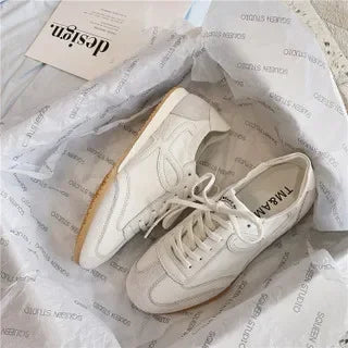 Retro Women Flat Bottom Casual Lightweight Breathable Classic Jogging Sneakers Vulcanize Walking Shoes Female Outdoor Trainers